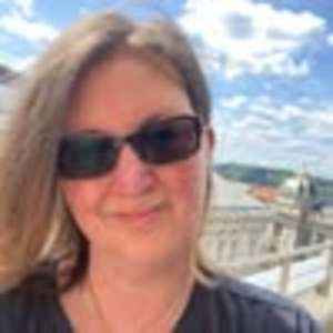 Meet your Posher, Jenny